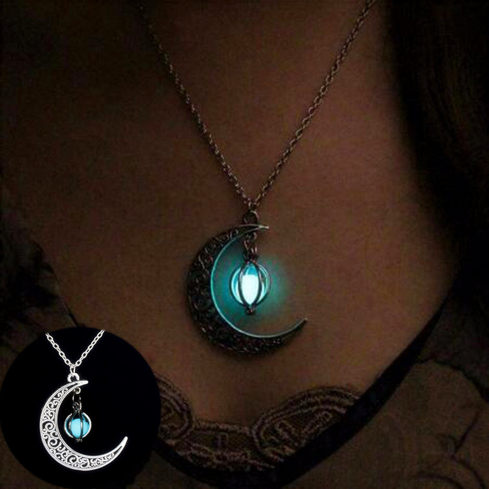 Necklace Jewelry Moon Natural Glowing Stone Healing 🏖️