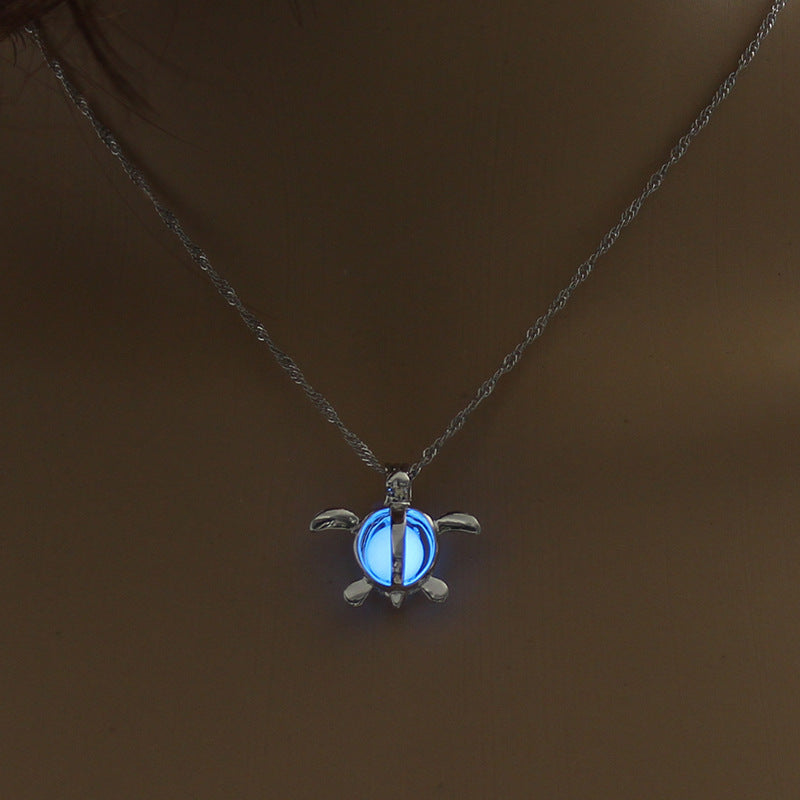 Necklace Jewelry Moon Natural Glowing Stone Healing 🏖️
